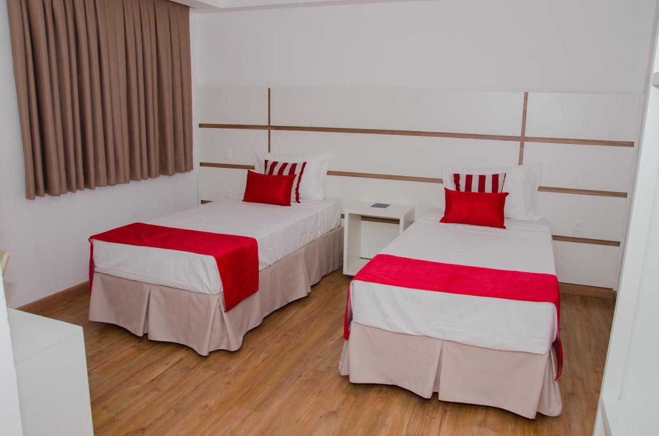 Granlago Hotel โปว์โซ อเลเกร ภายนอก รูปภาพ